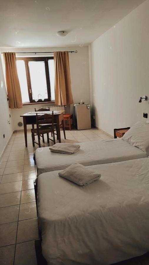 Agriturismo San Giuliano Dei Fratelli Giai Susa Exteriör bild