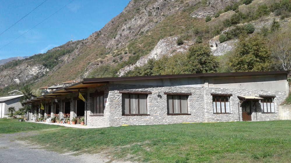 Agriturismo San Giuliano Dei Fratelli Giai Susa Exteriör bild