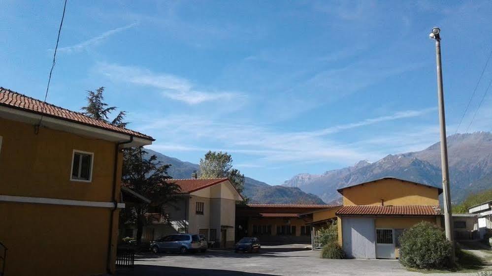 Agriturismo San Giuliano Dei Fratelli Giai Susa Exteriör bild