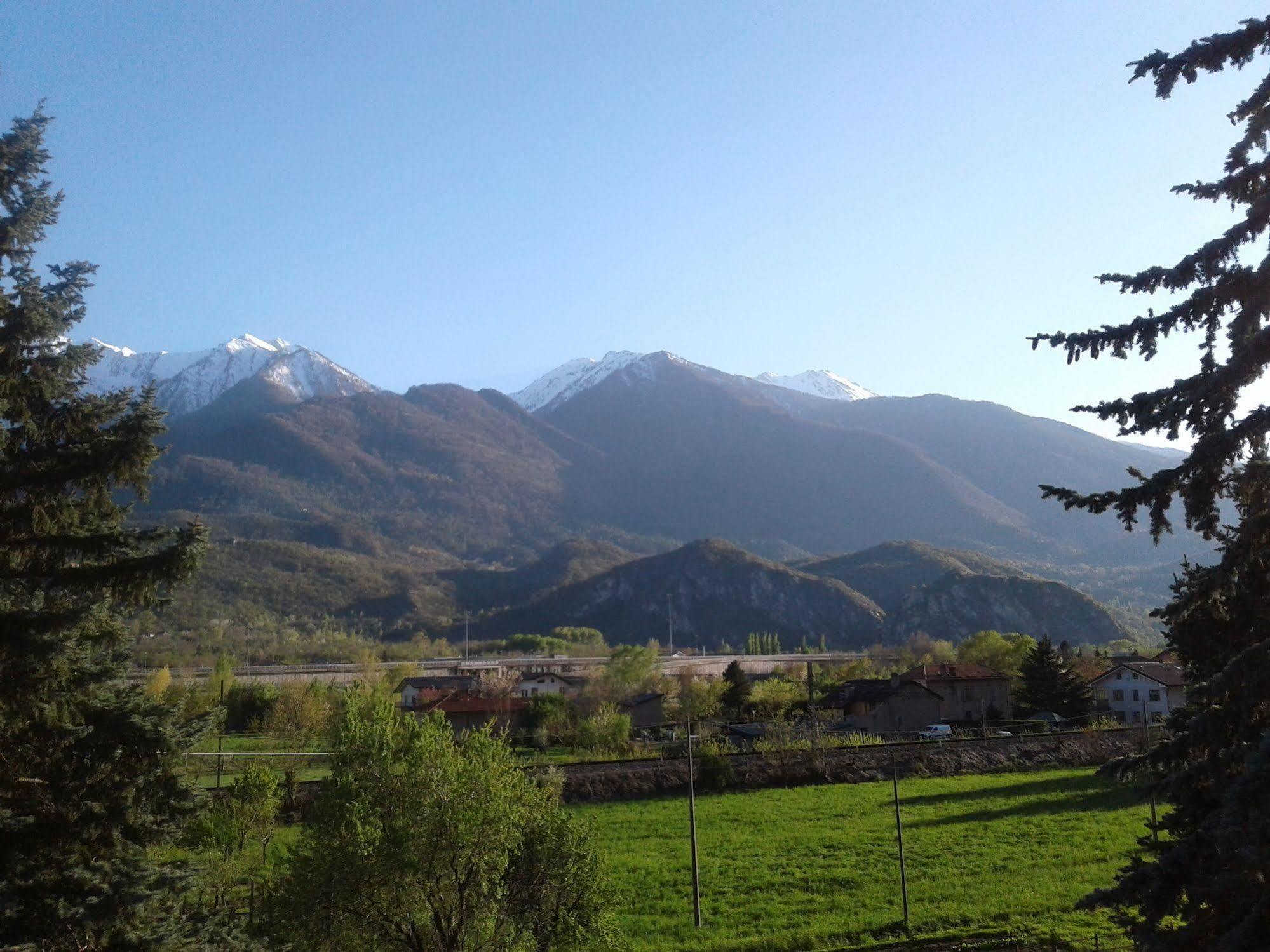 Agriturismo San Giuliano Dei Fratelli Giai Susa Exteriör bild